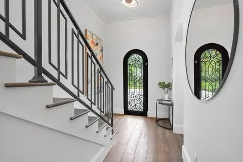 Staircase with horizontal bar metal railing
